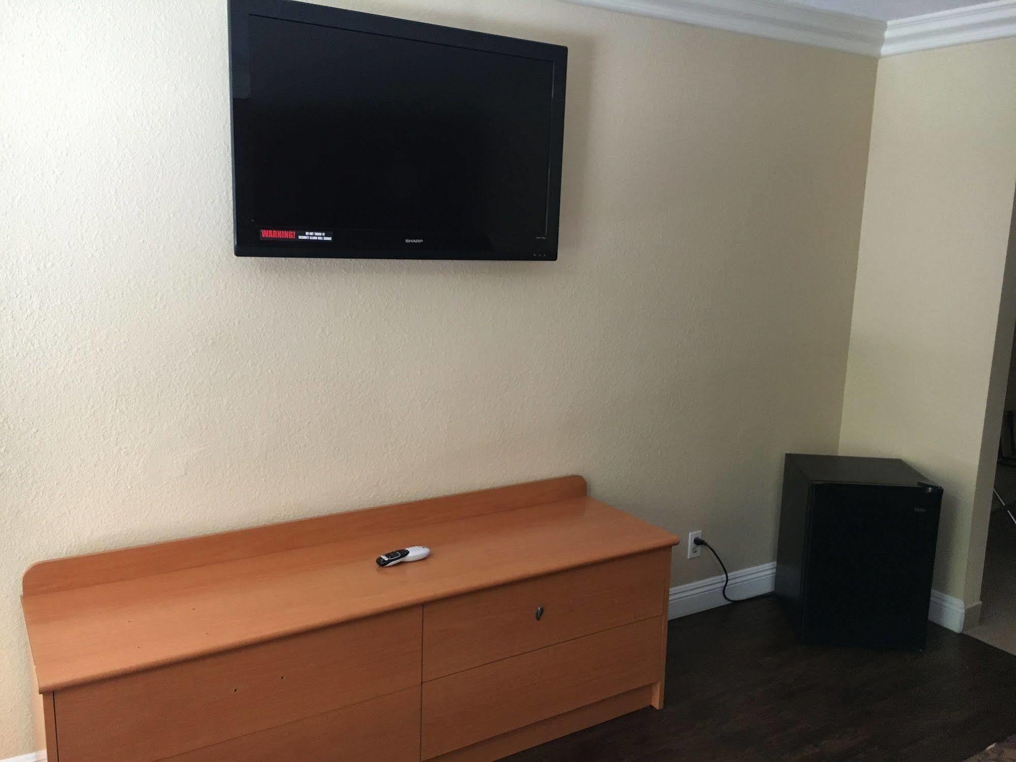 Studio 6 Suites Gardena, Ca Kültér fotó